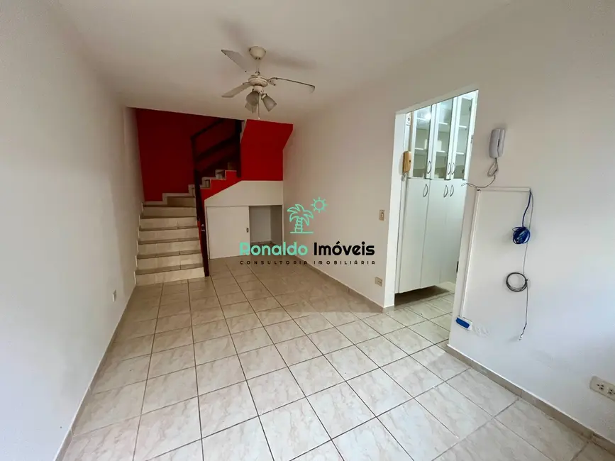 Foto 2 de Casa de Condomínio com 2 quartos à venda, 62m2 em Centro, Bertioga - SP