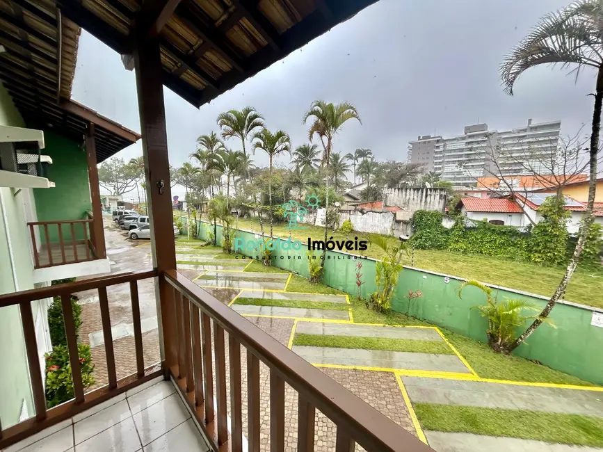 Foto 2 de Casa de Condomínio com 2 quartos à venda, 88m2 em Centro, Bertioga - SP