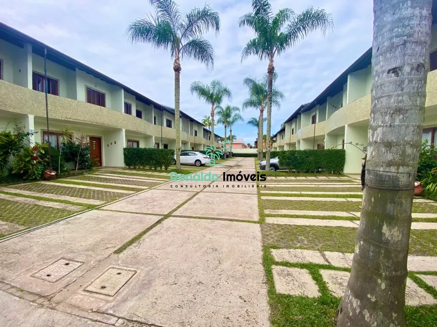 Foto 2 de Casa de Condomínio com 3 quartos à venda, 104m2 em Centro, Bertioga - SP