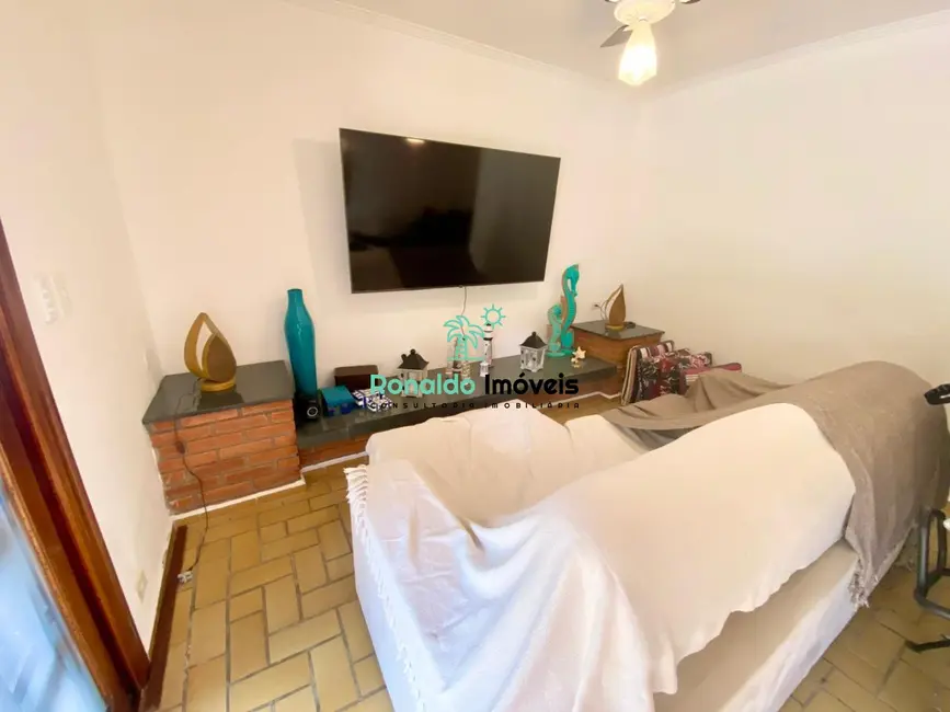 Foto 5 de Casa de Condomínio com 4 quartos à venda, 230m2 em Bertioga - SP