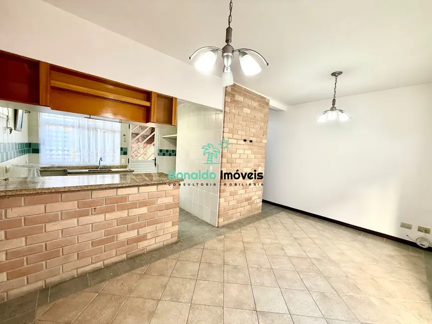 Foto 4 de Casa de Condomínio com 2 quartos à venda, 65m2 em Centro, Bertioga - SP