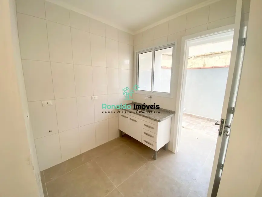Foto 6 de Casa de Condomínio com 2 quartos à venda, 54m2 em Centro, Bertioga - SP