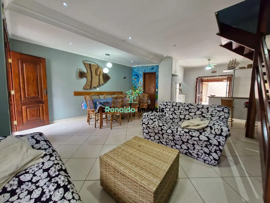 Foto 1 de Casa de Condomínio com 3 quartos à venda, 134m2 em Bertioga - SP