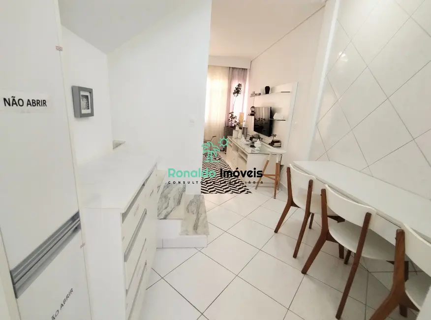 Foto 4 de Casa de Condomínio com 2 quartos à venda, 83m2 em Centro, Bertioga - SP