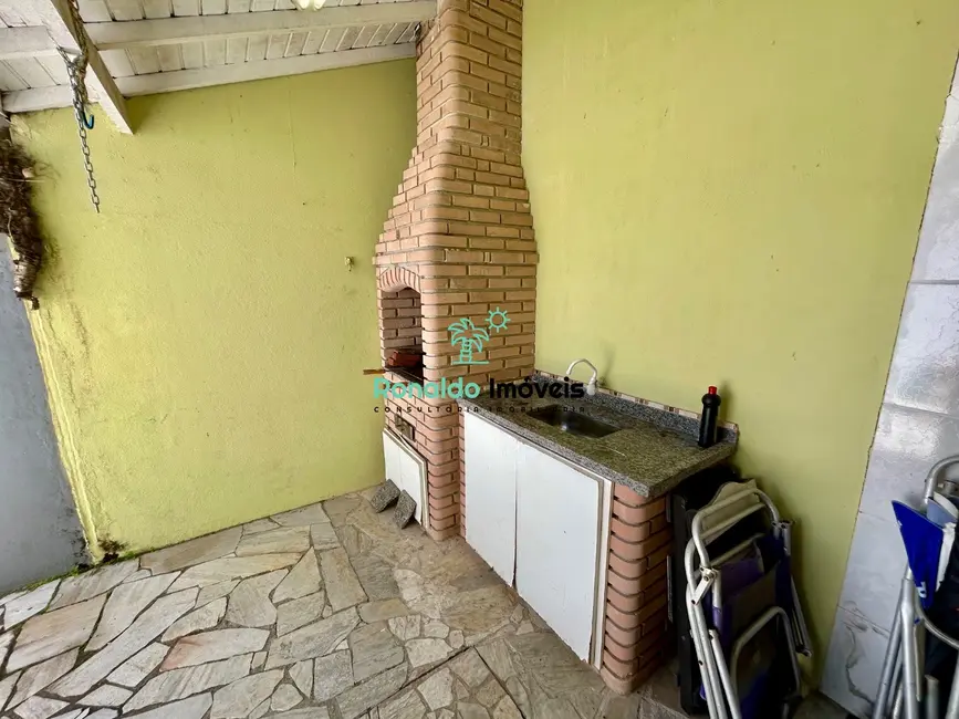 Foto 9 de Casa de Condomínio com 2 quartos à venda, 69m2 em Bertioga - SP