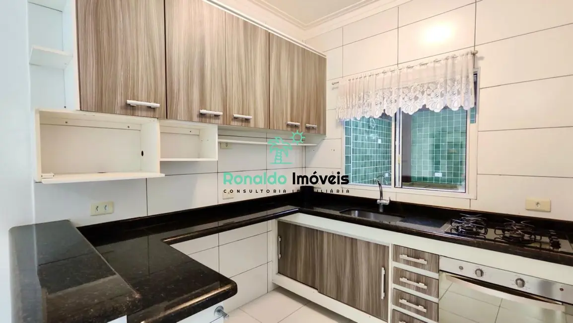 Foto 7 de Casa de Condomínio com 2 quartos à venda, 80m2 em Bertioga - SP