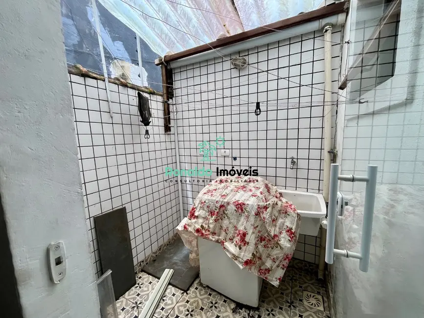 Foto 8 de Casa de Condomínio com 2 quartos à venda, 57m2 em Centro, Bertioga - SP