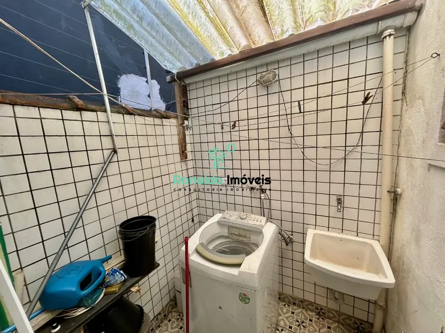 Foto 8 de Casa de Condomínio com 2 quartos à venda, 57m2 em Centro, Bertioga - SP