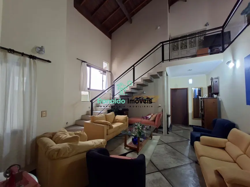 Foto 1 de Casa de Condomínio com 3 quartos à venda, 193m2 em Bertioga - SP