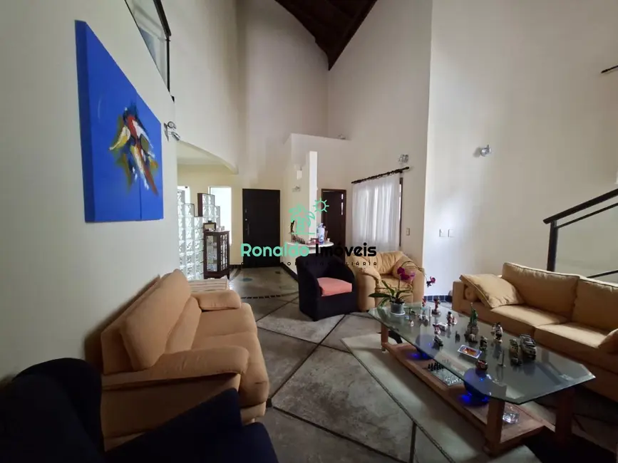 Foto 3 de Casa de Condomínio com 3 quartos à venda, 193m2 em Bertioga - SP