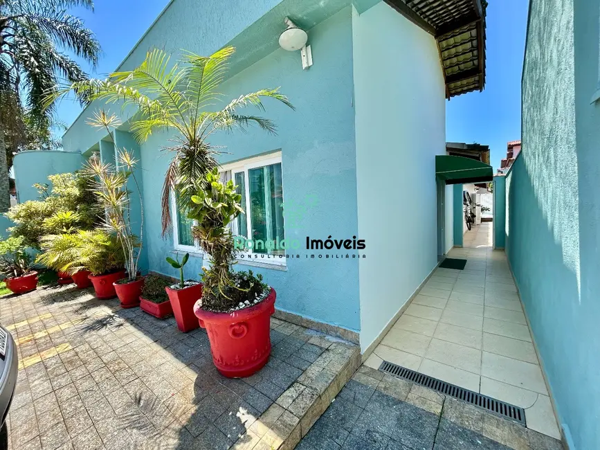 Foto 4 de Casa de Condomínio com 4 quartos à venda, 191m2 em Bertioga - SP