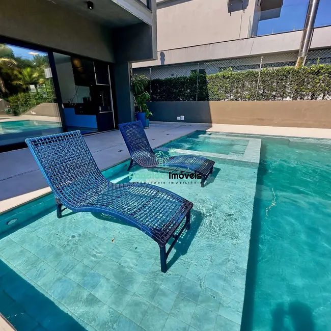 Foto 7 de Casa de Condomínio com 6 quartos à venda, 360m2 em Bertioga - SP