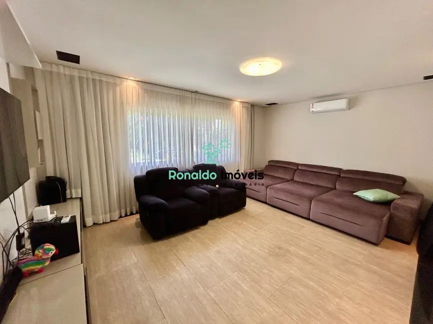 Foto 9 de Casa de Condomínio com 6 quartos à venda, 366m2 em Bertioga - SP