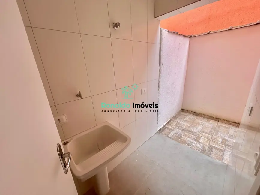 Foto 9 de Casa de Condomínio com 2 quartos à venda, 57m2 em Bertioga - SP