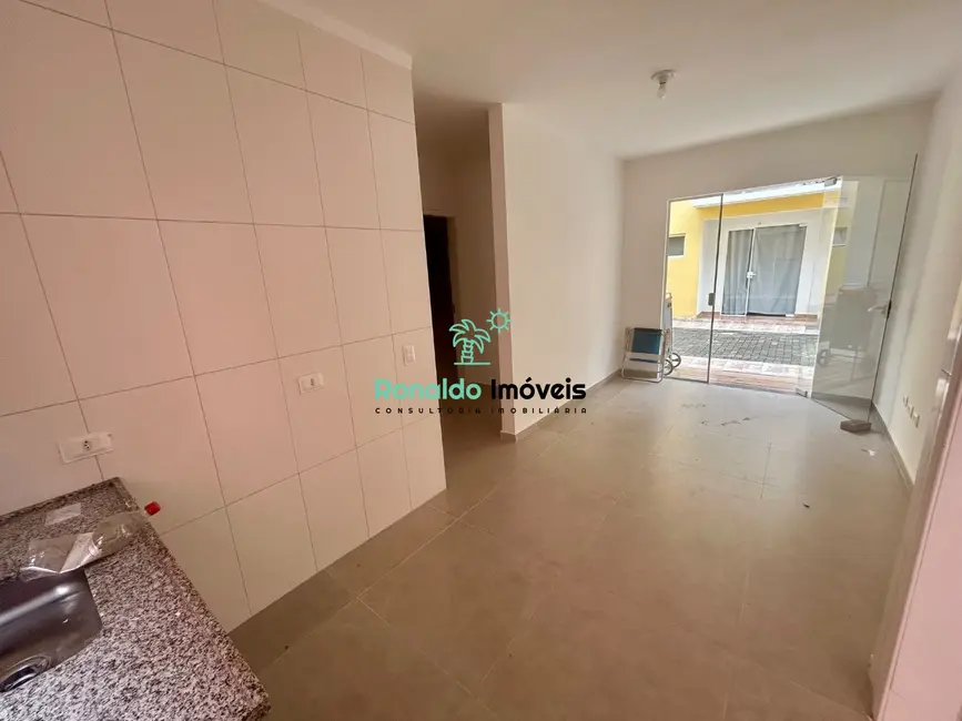 Foto 5 de Casa de Condomínio com 2 quartos à venda, 57m2 em Bertioga - SP