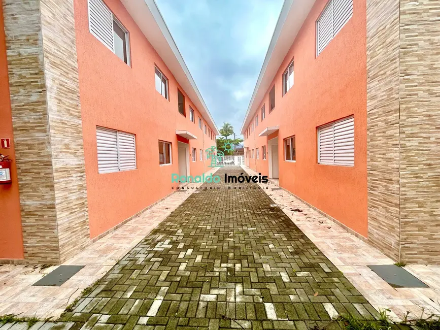 Foto 1 de Casa de Condomínio com 2 quartos à venda, 53m2 em Bertioga - SP