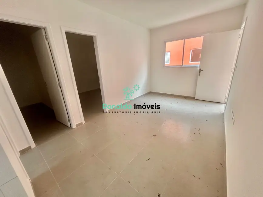 Foto 5 de Casa de Condomínio com 2 quartos à venda, 53m2 em Bertioga - SP