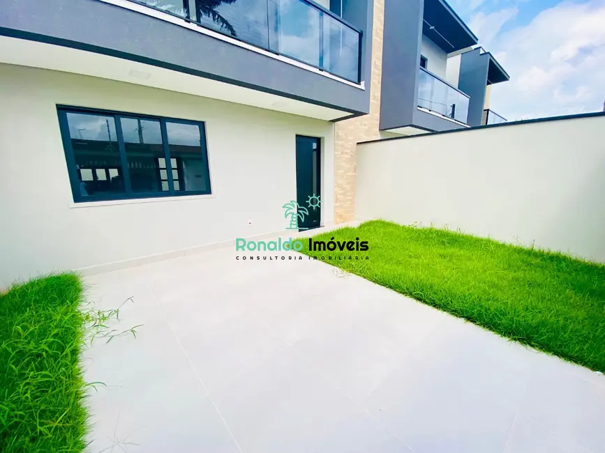 Foto 2 de Casa com 3 quartos à venda, 107m2 em Centro, Bertioga - SP