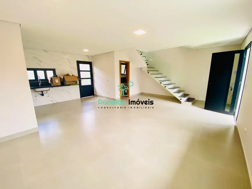 Foto 5 de Casa com 3 quartos à venda, 107m2 em Centro, Bertioga - SP