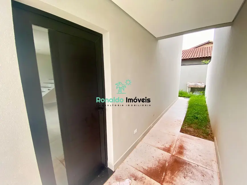 Foto 3 de Casa com 2 quartos à venda, 87m2 em Centro, Bertioga - SP