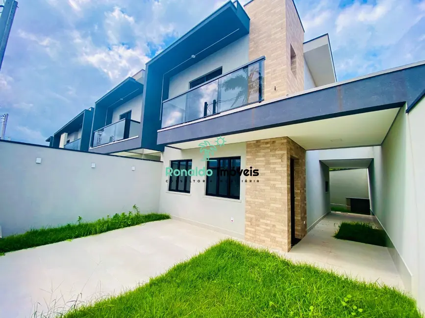 Foto 1 de Casa com 2 quartos à venda, 91m2 em Centro, Bertioga - SP