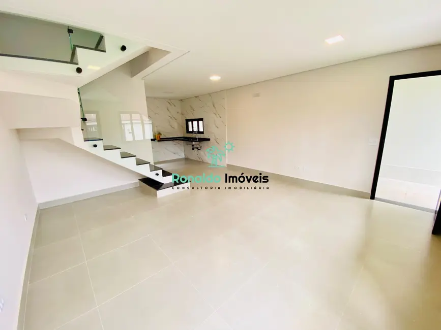 Foto 7 de Casa com 2 quartos à venda, 91m2 em Centro, Bertioga - SP