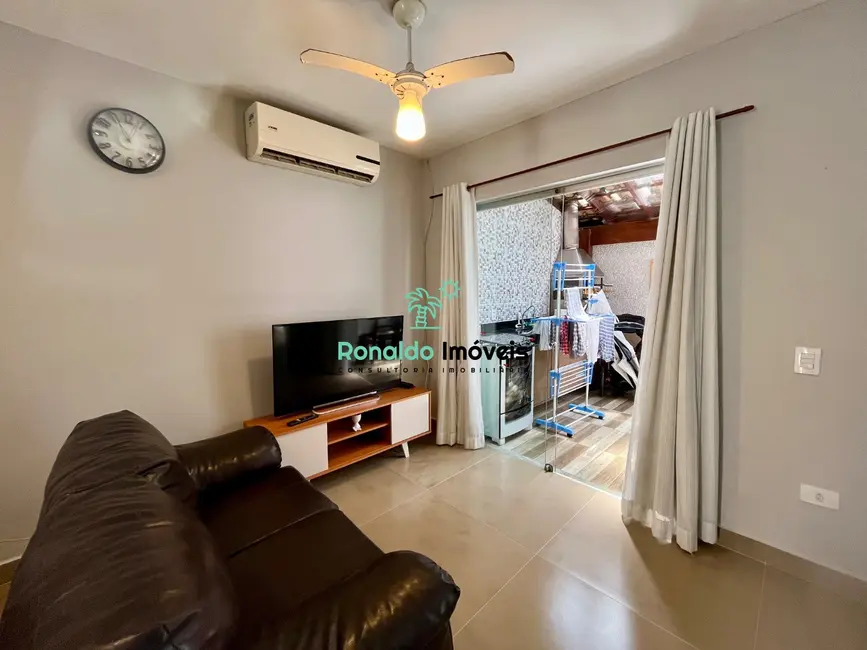 Foto 1 de Casa de Condomínio com 2 quartos à venda, 105m2 em Bertioga - SP