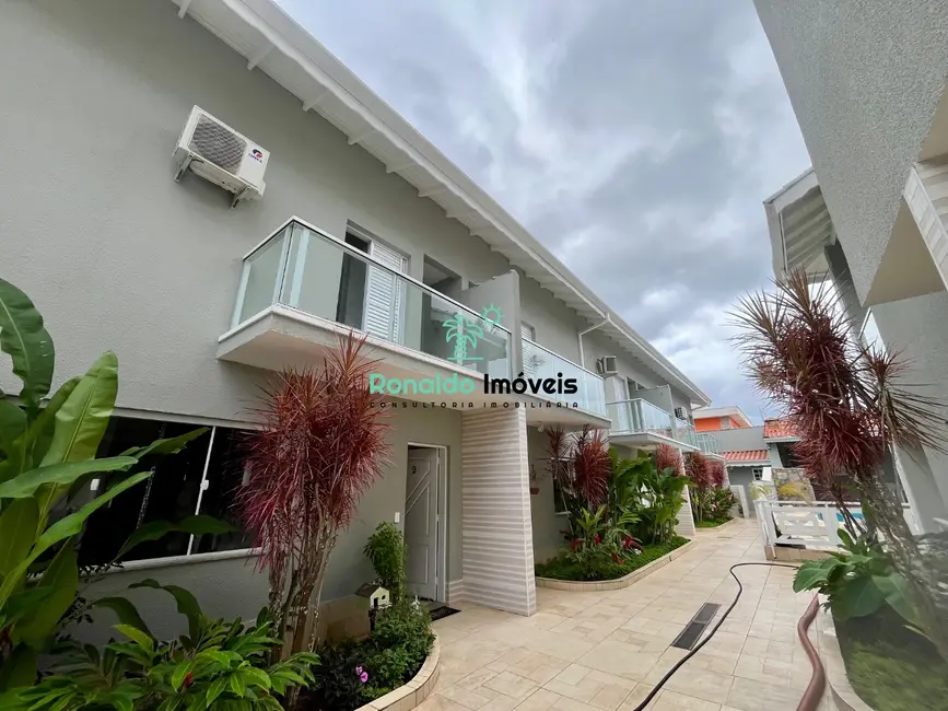 Foto 2 de Casa de Condomínio com 3 quartos à venda, 123m2 em Bertioga - SP