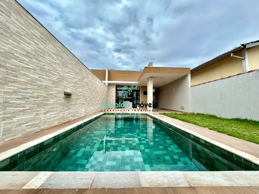 Foto 1 de Casa com 3 quartos à venda, 115m2 em Bertioga - SP