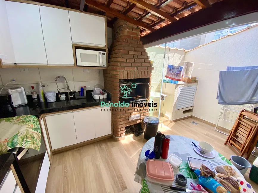 Foto 8 de Casa de Condomínio com 2 quartos à venda, 111m2 em Bertioga - SP