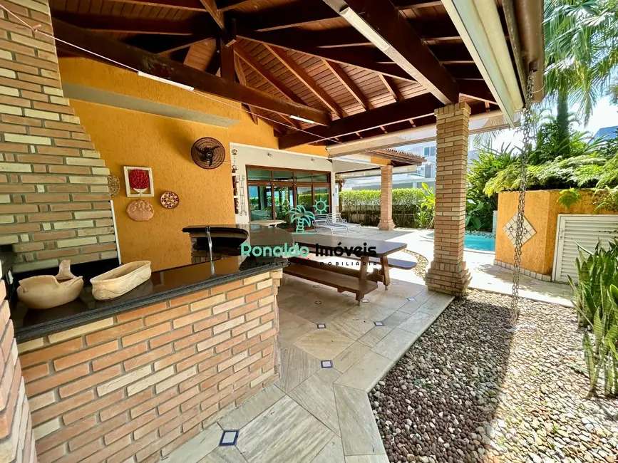 Foto 5 de Casa de Condomínio com 5 quartos à venda, 294m2 em Bertioga - SP