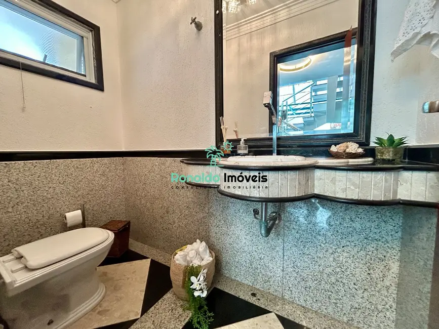 Foto 5 de Casa de Condomínio com 5 quartos à venda, 280m2 em Bertioga - SP