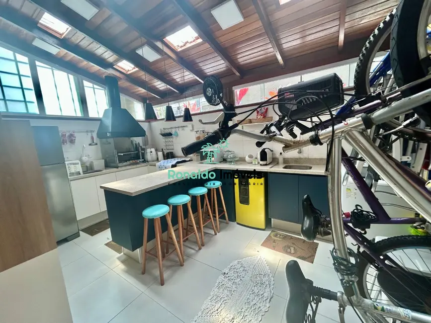 Foto 7 de Casa de Condomínio com 2 quartos à venda, 75m2 em Bertioga - SP