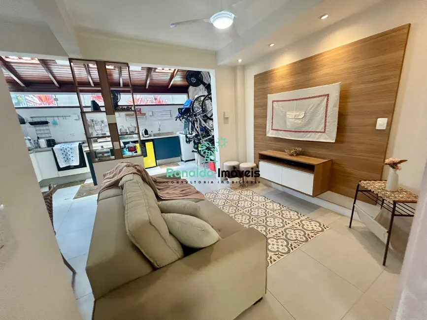 Foto 4 de Casa de Condomínio com 2 quartos à venda, 75m2 em Bertioga - SP