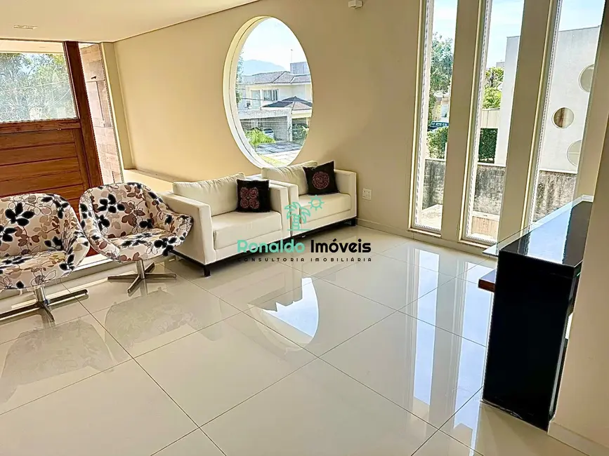 Foto 2 de Casa de Condomínio com 5 quartos à venda, 375m2 em Bertioga - SP