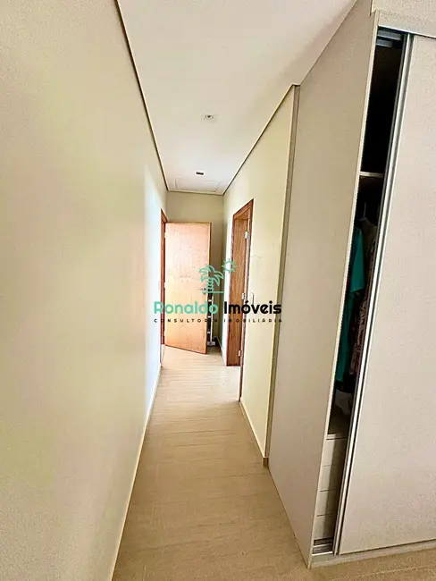 Foto 9 de Casa de Condomínio com 5 quartos à venda, 375m2 em Bertioga - SP