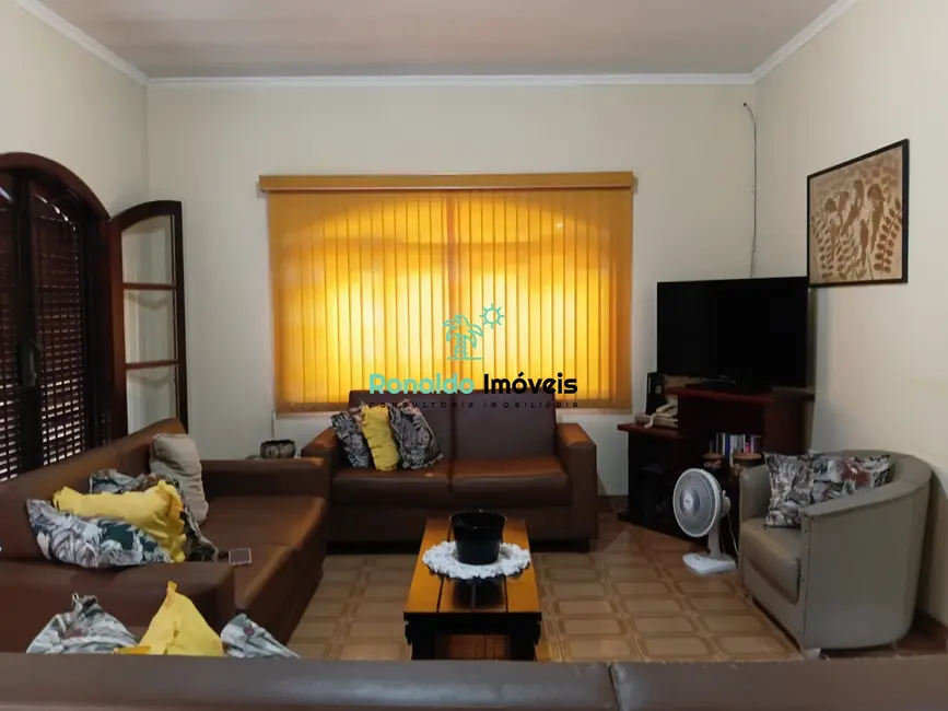 Foto 6 de Casa com 2 quartos à venda, 141m2 em Centro, Bertioga - SP