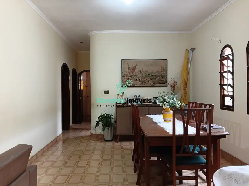 Foto 5 de Casa com 2 quartos à venda, 141m2 em Centro, Bertioga - SP