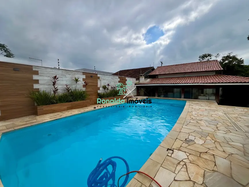 Foto 1 de Casa com 2 quartos à venda, 224m2 em Bertioga - SP