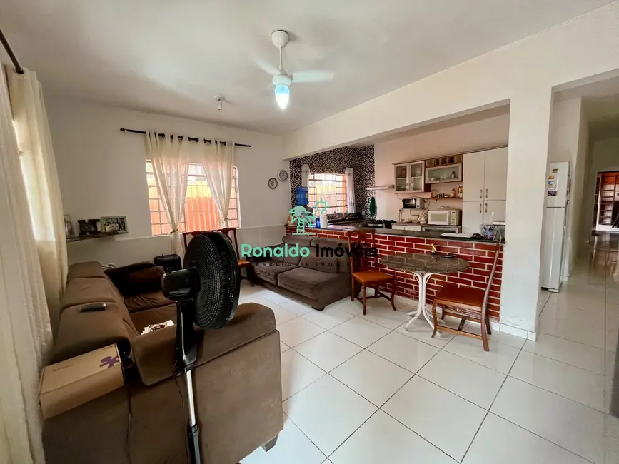 Foto 4 de Casa com 2 quartos à venda, 174m2 em Bertioga - SP