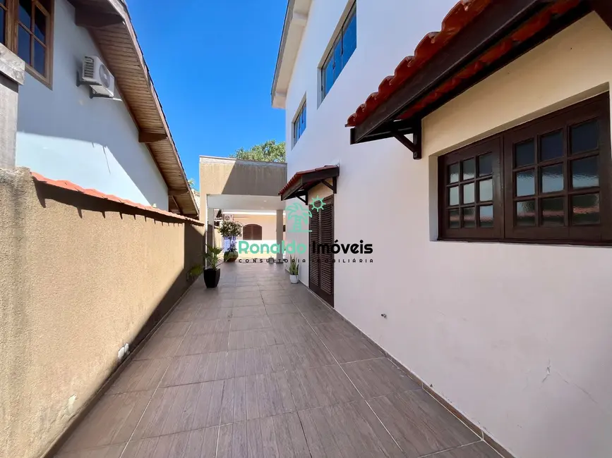 Foto 3 de Casa de Condomínio com 3 quartos à venda, 270m2 em Bertioga - SP