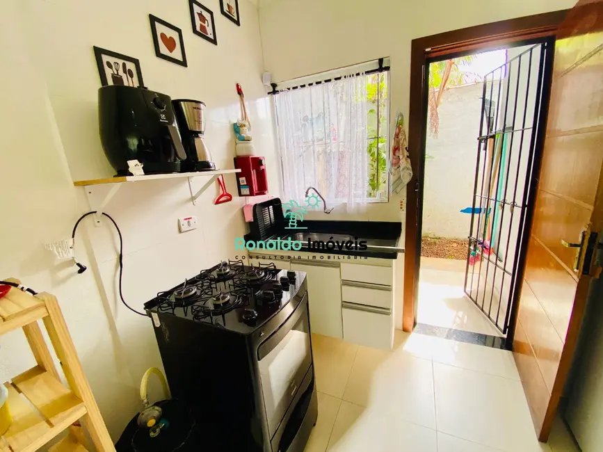 Foto 8 de Casa com 2 quartos à venda, 45m2 em Bertioga - SP