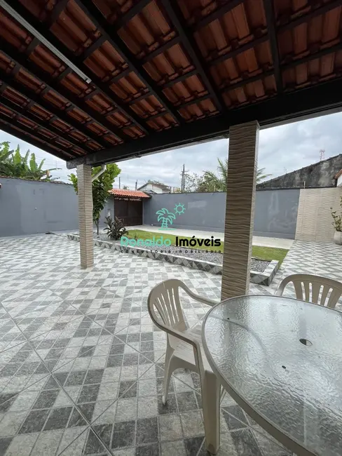 Foto 3 de Casa com 2 quartos à venda, 112m2 em Centro, Bertioga - SP