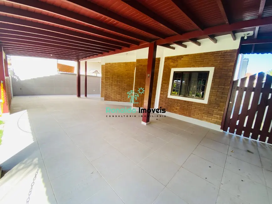 Casa de Condomínio com 3 quartos à venda, 200m2 em Bertioga - SP - imagem 3 Foto 3 de Casa de Condomínio com 3 quartos à venda, 200m2 em Bertioga - SP
