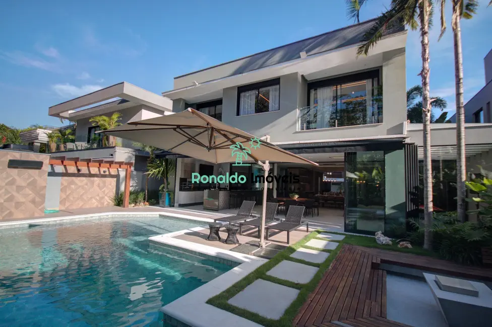 Foto 3 de Casa de Condomínio com 7 quartos à venda, 600m2 em Riviera de São Lourenço, Bertioga - SP