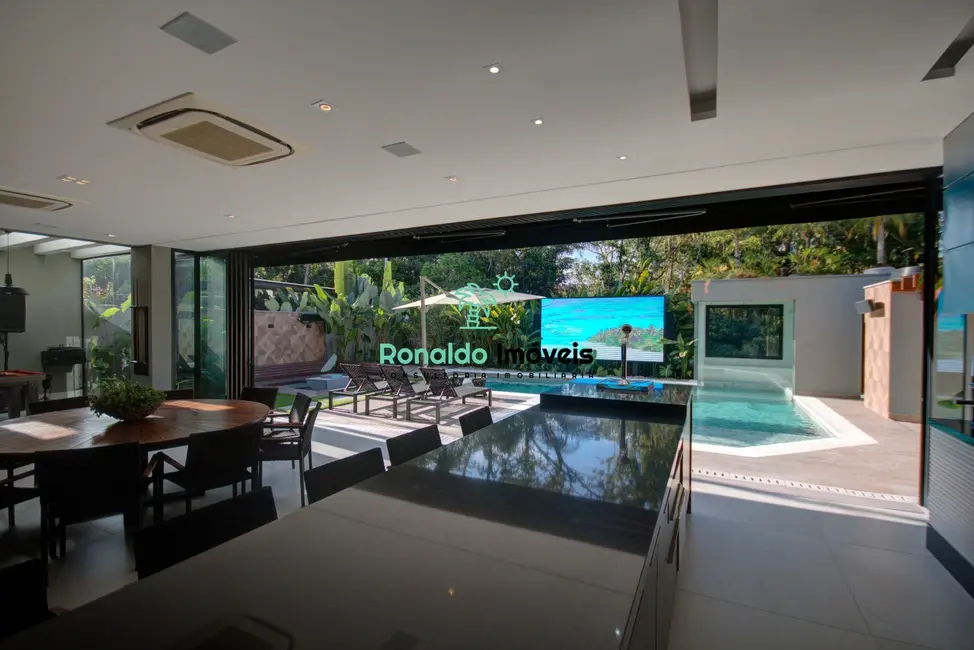 Foto 5 de Casa de Condomínio com 7 quartos à venda, 600m2 em Riviera de São Lourenço, Bertioga - SP