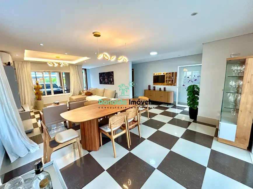 Foto 5 de Casa de Condomínio com 6 quartos à venda, 307m2 em Bertioga - SP