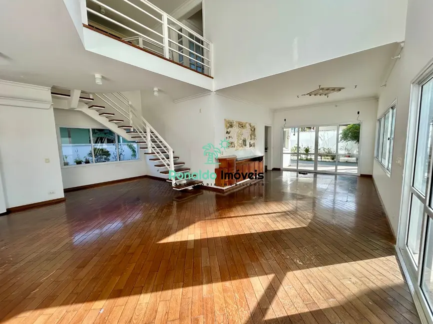 Foto 4 de Casa de Condomínio com 4 quartos à venda, 284m2 em Bertioga - SP