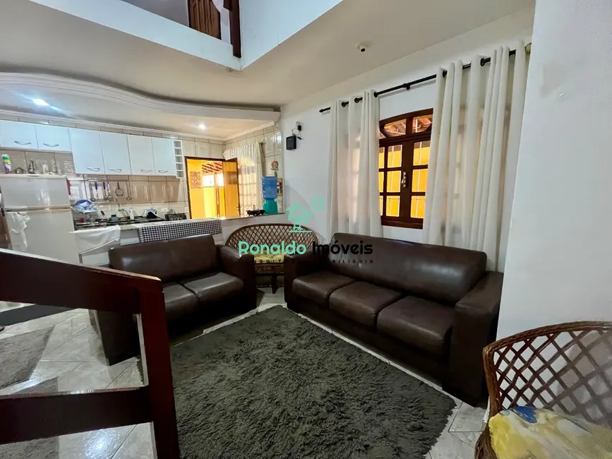 Casa com 5 quartos à venda, 216m2 em Bertioga - SP - imagem 9 Foto 9 de Casa com 5 quartos à venda, 216m2 em Bertioga - SP
