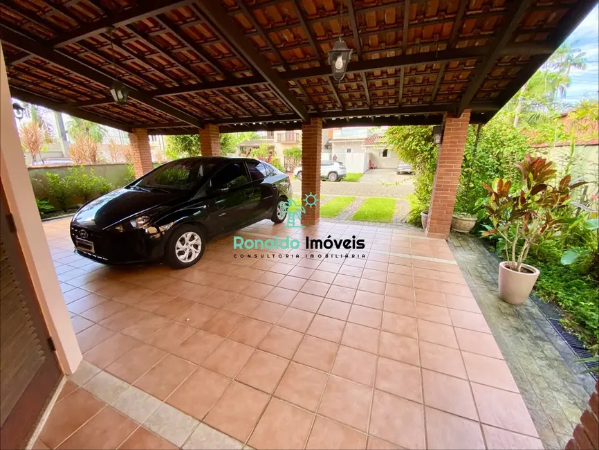 Foto 7 de Casa de Condomínio com 3 quartos à venda, 235m2 em Bertioga - SP